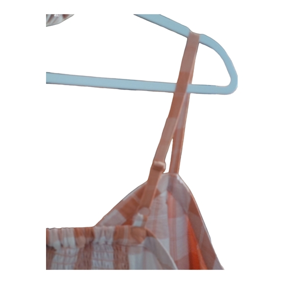 🌻 TORRID - 2X Peach 🍑 & White Halter Crop Top - Picture 3 of 7